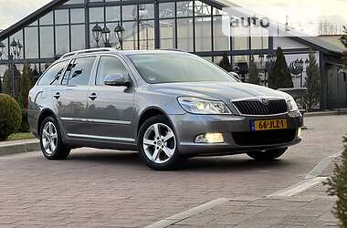 Универсал Skoda Octavia 2012 в Стрые