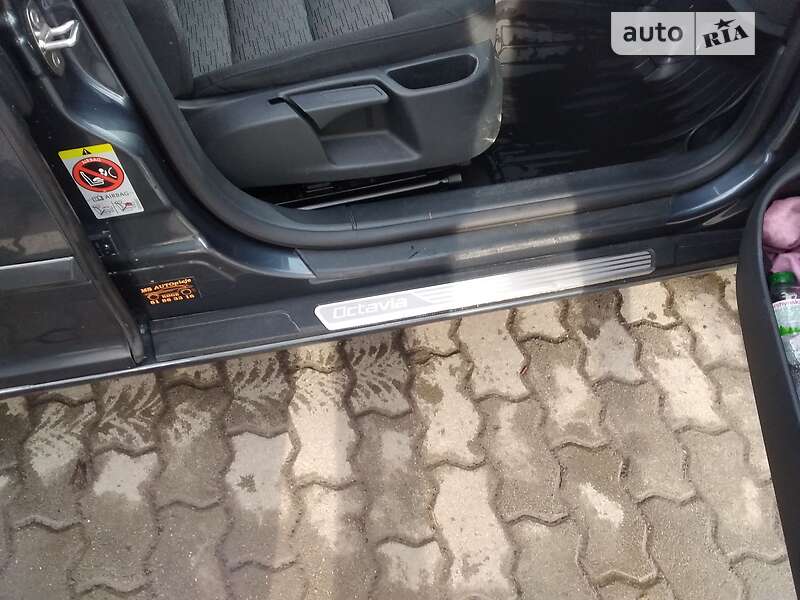 Універсал Skoda Octavia 2010 в Луцьку