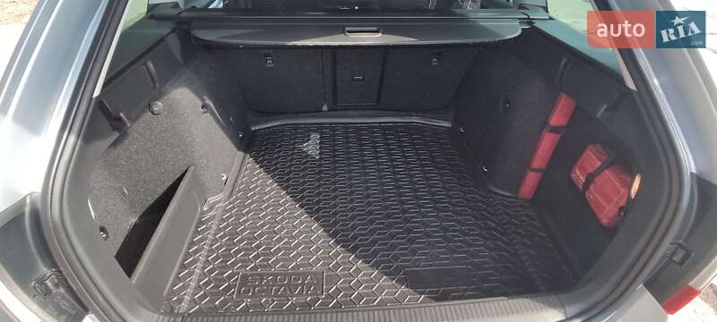 Універсал Skoda Octavia 2017 в Лохвиці