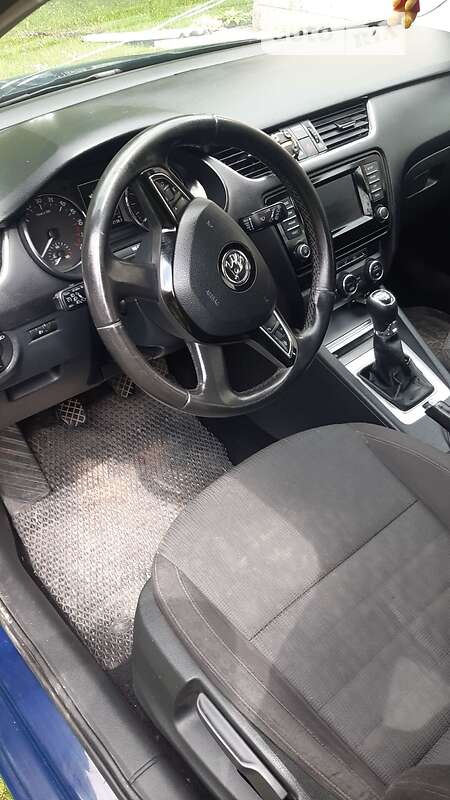 Універсал Skoda Octavia 2014 в Шумську