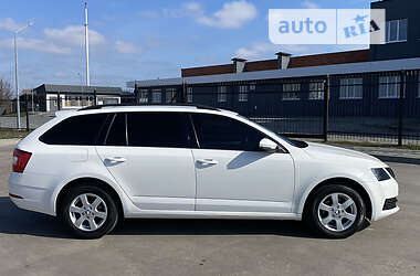 Универсал Skoda Octavia 2018 в 
