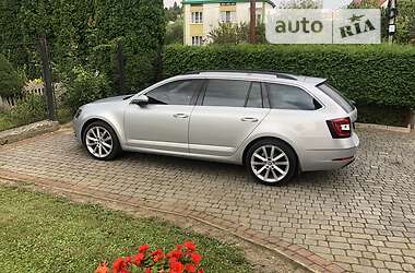 Универсал Skoda Octavia 2017 в Самборе