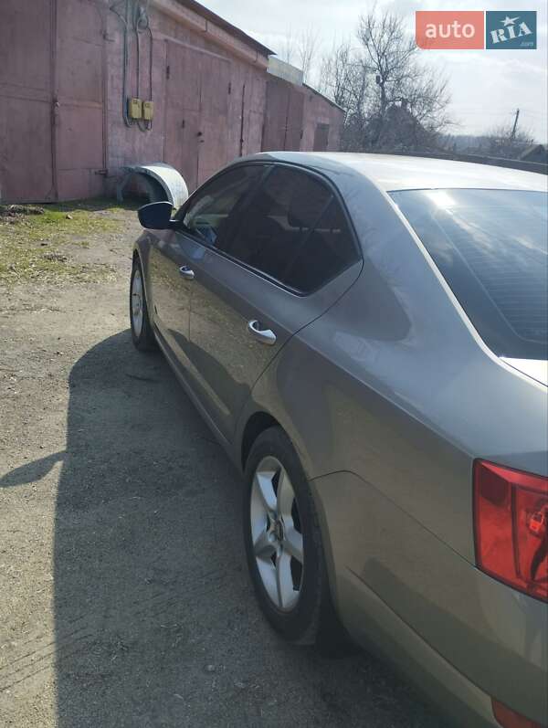 Лифтбек Skoda Octavia 2017 в Вольнянске фото 2 Лифтбек Skoda Octavia 2017 в Вольнянске