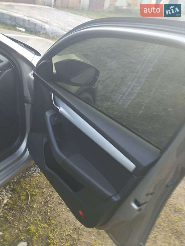 Лифтбек Skoda Octavia 2017 в Вольнянске фото 30 Лифтбек Skoda Octavia 2017 в Вольнянске