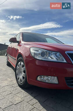 Универсал Skoda Octavia 2013 в Долине