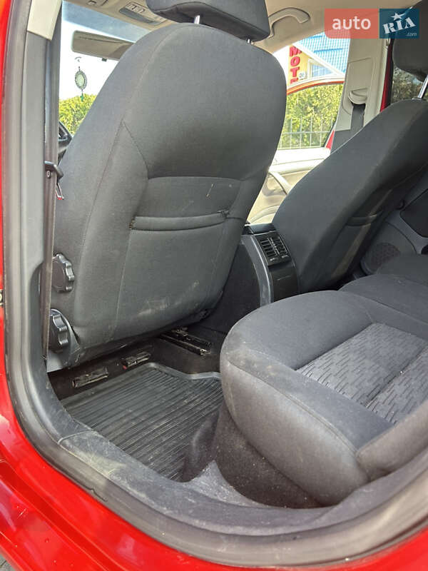 Універсал Skoda Octavia 2013 в Долині