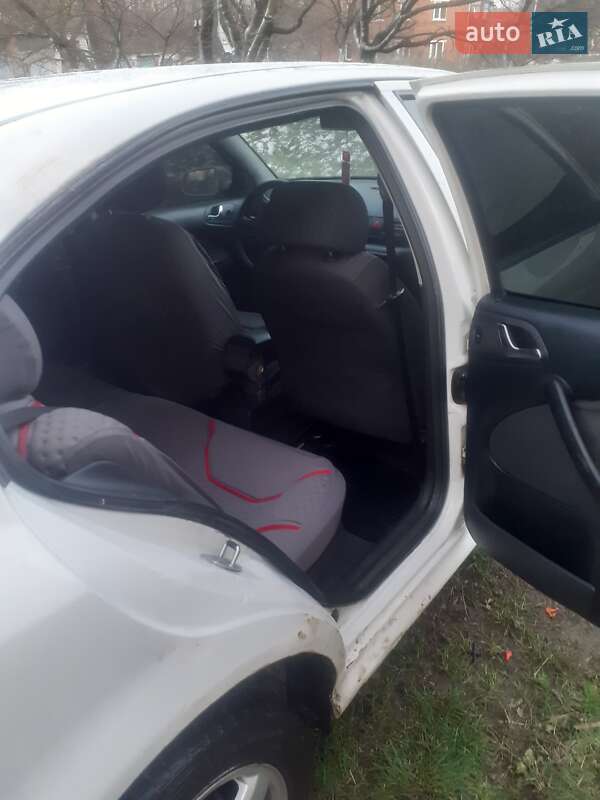 Ліфтбек Skoda Octavia 2002 в Вінниці