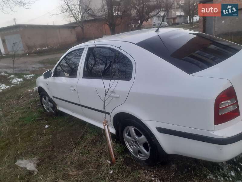 Ліфтбек Skoda Octavia 2002 в Вінниці