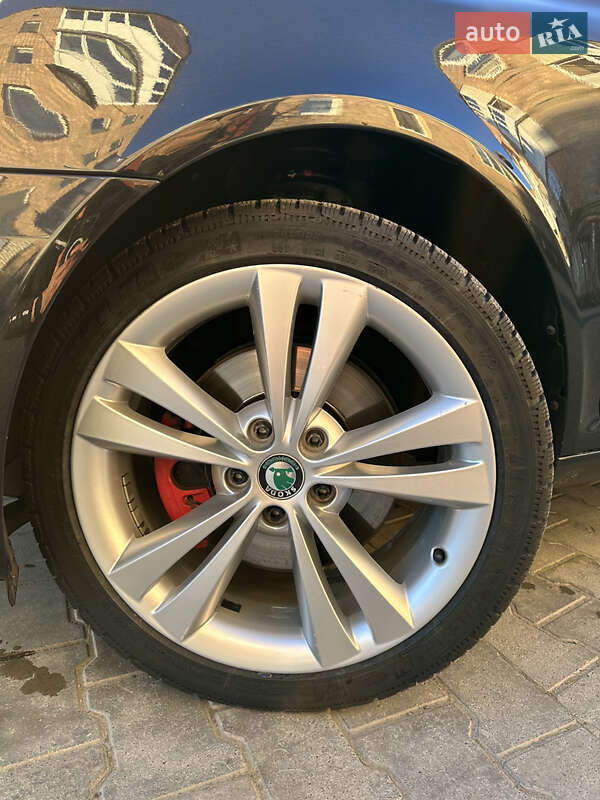 Універсал Skoda Octavia 2011 в Луцьку