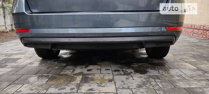 Універсал Skoda Octavia 2017 в Новояворівську