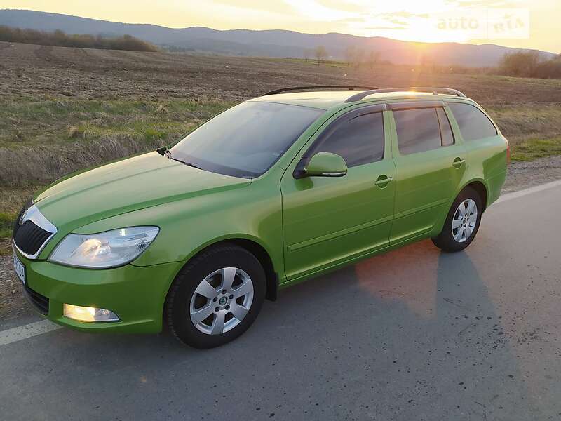 Універсал Skoda Octavia 2013 в Бориславі