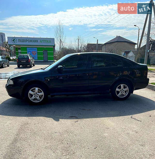 Ліфтбек Skoda Octavia 2004 в Києві