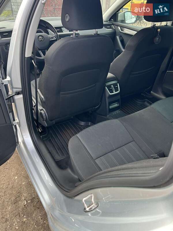 Універсал Skoda Octavia 2017 в Радехові