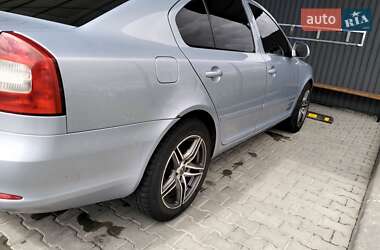Ліфтбек Skoda Octavia 2009 в 