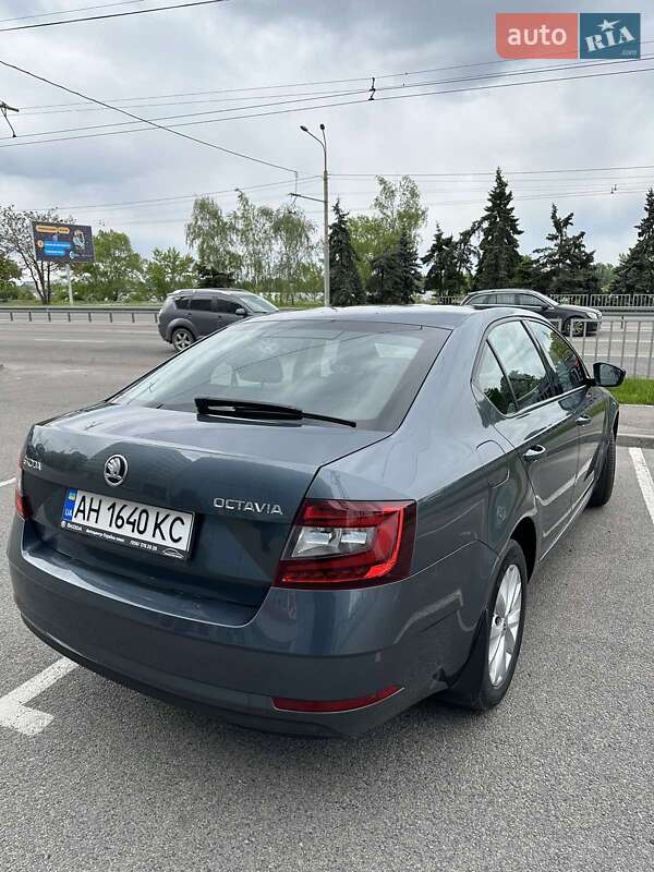 Лифтбек Skoda Octavia 2017 в Днепре фото 2 Лифтбек Skoda Octavia 2017 в Днепре