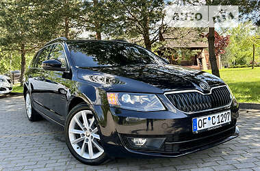 Універсал Skoda Octavia 2014 в Дрогобичі