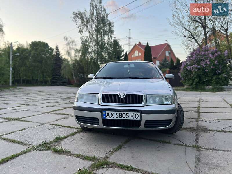 Ліфтбек Skoda Octavia 2008 в Харкові