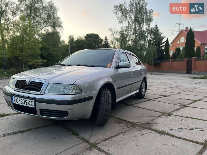 Ліфтбек Skoda Octavia 2008 в Харкові