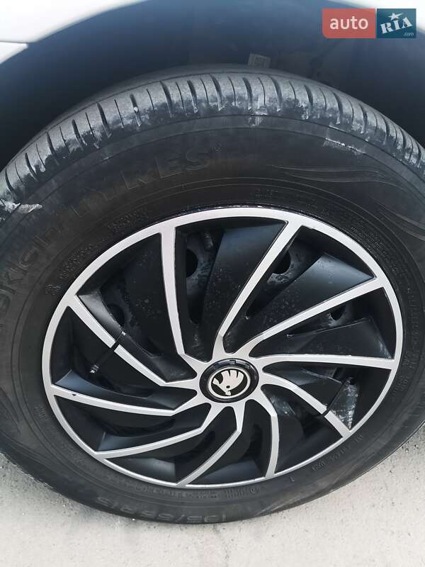 Универсал Skoda Octavia 2014 в Покровске