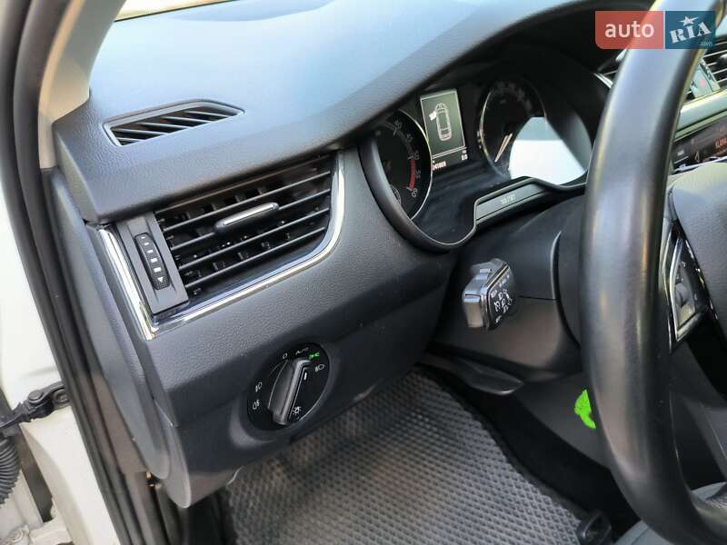 Универсал Skoda Octavia 2017 в Кременчуге