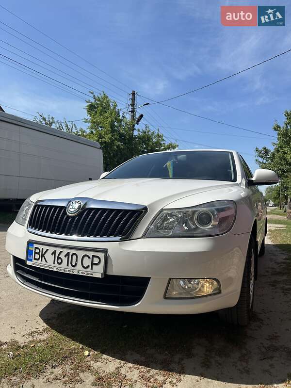 Лифтбек Skoda Octavia 2011 в Олевске