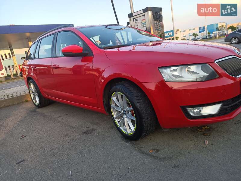 Універсал Skoda Octavia 2013 в Ужгороді
