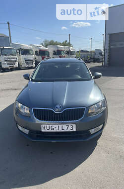 Универсал Skoda Octavia 2016 в Черновцах