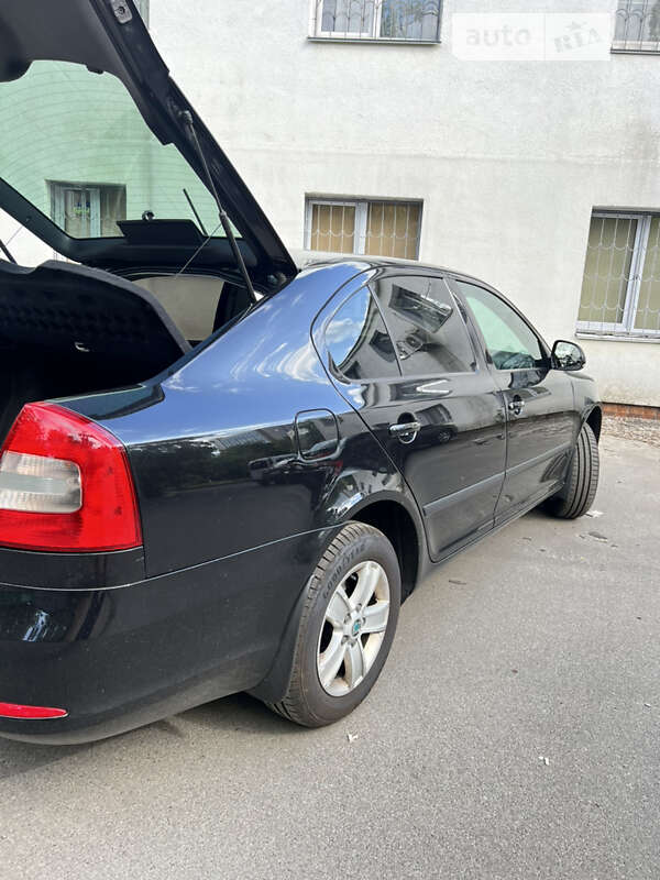 Лифтбек Skoda Octavia 2013 в Киеве