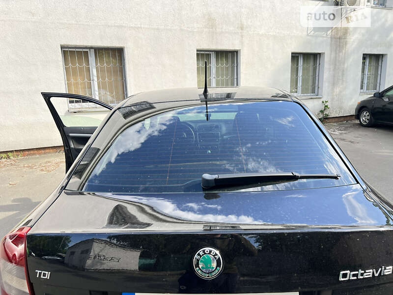 Лифтбек Skoda Octavia 2013 в Киеве