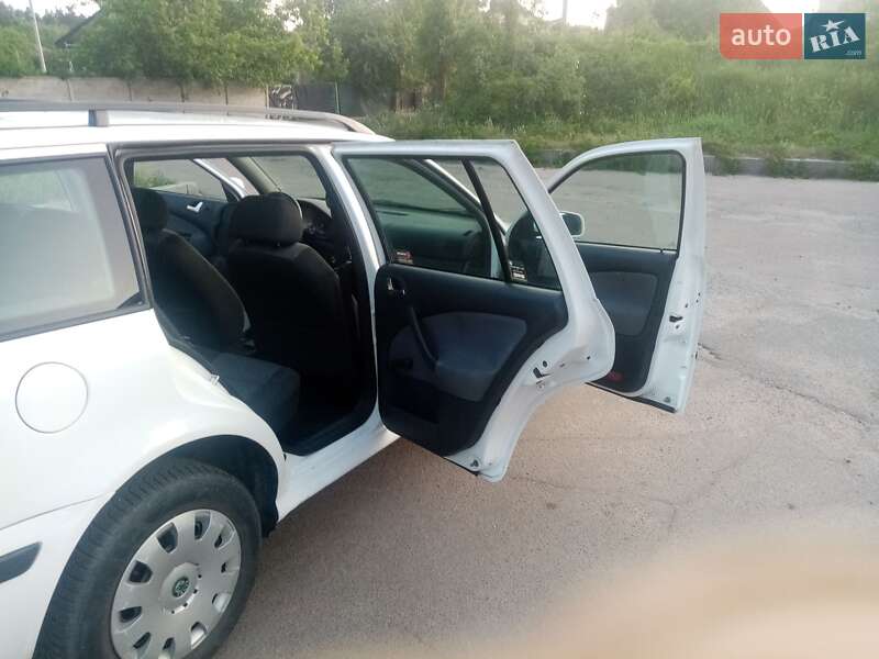 Универсал Skoda Octavia 2008 в Житомире