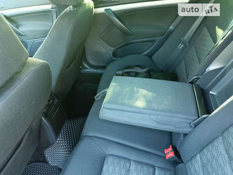 Універсал Skoda Octavia 2013 в Дрогобичі