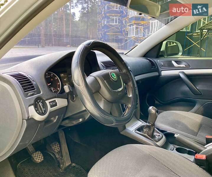 Ліфтбек Skoda Octavia 2012 в Охтирці