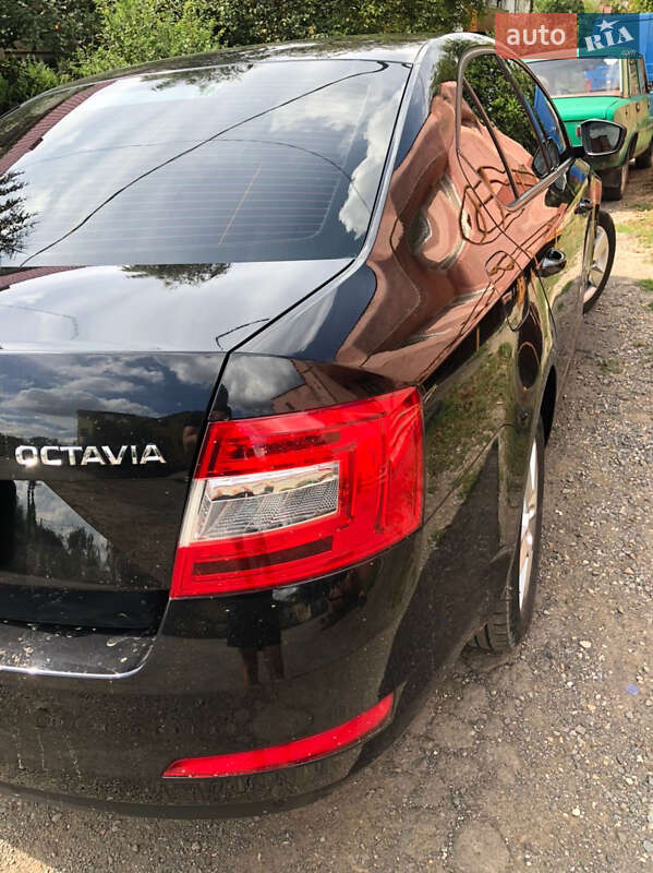 Лифтбек Skoda Octavia 2015 в Виноградове