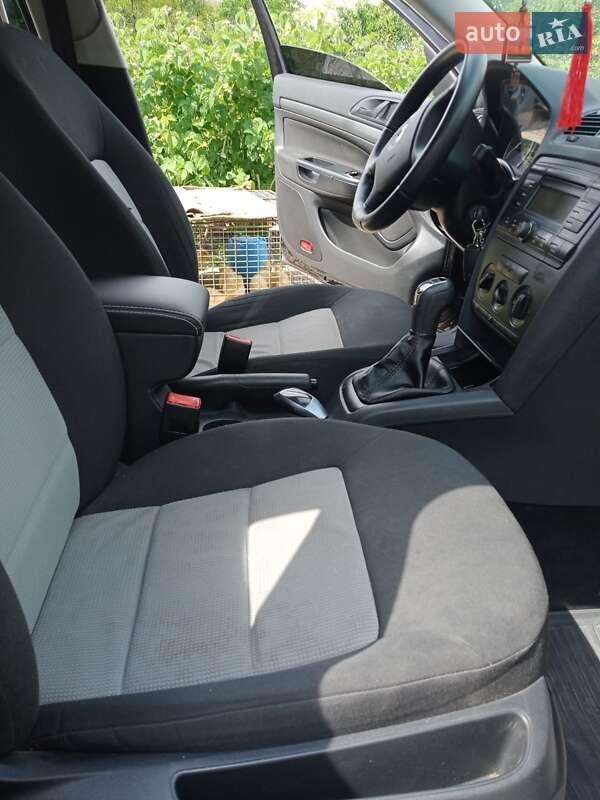 Ліфтбек Skoda Octavia 2008 в Погребище