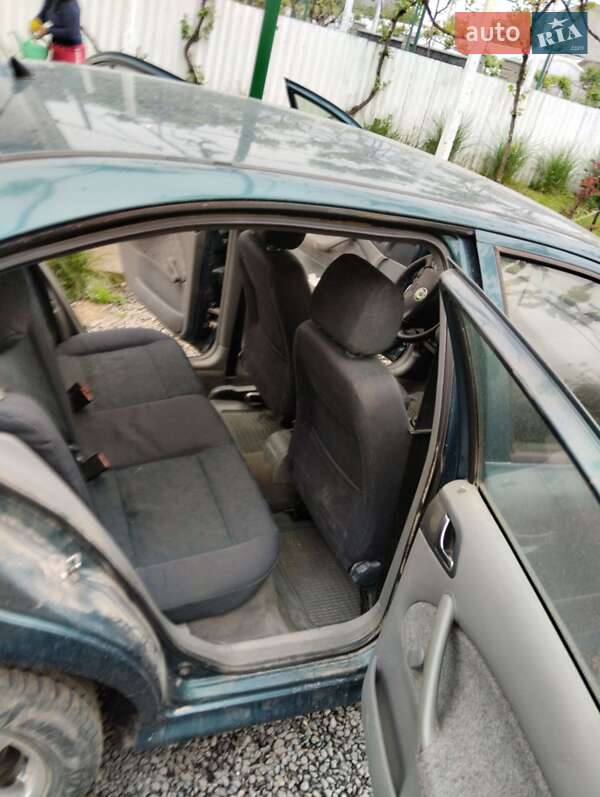 Ліфтбек Skoda Octavia 1999 в Виноградові фото 3 Ліфтбек Skoda Octavia 1999 в Виноградові
