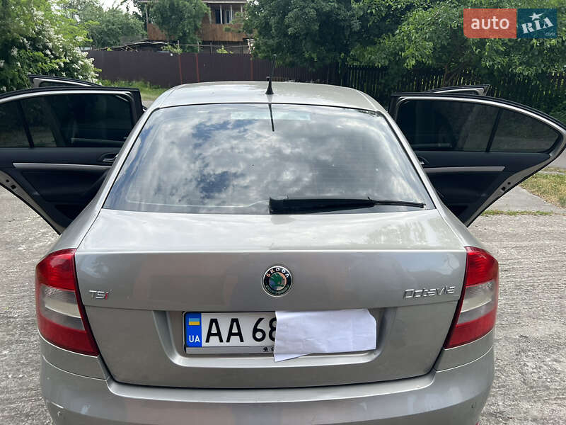 Ліфтбек Skoda Octavia 2011 в Києві