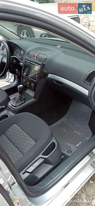 Ліфтбек Skoda Octavia 2007 в Києві фото 5 Ліфтбек Skoda Octavia 2007 в Києві