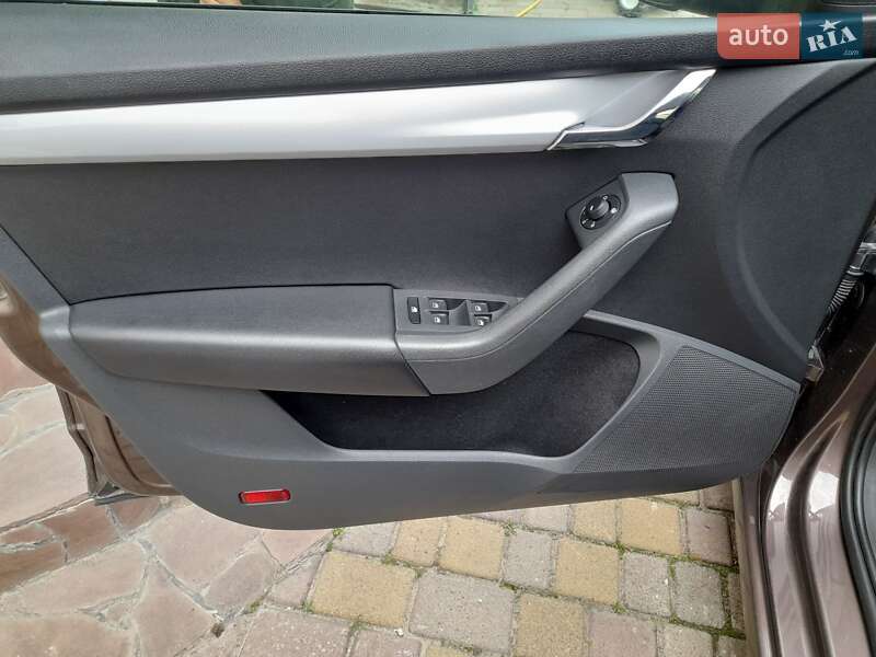 Универсал Skoda Octavia 2015 в Золочеве