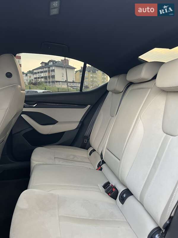 Лифтбек Skoda Octavia 2020 в Ужгороде