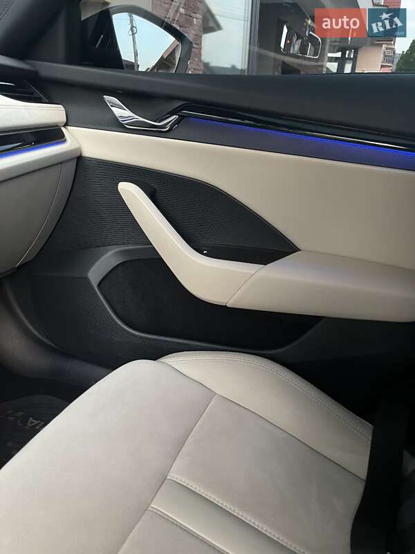 Лифтбек Skoda Octavia 2020 в Ужгороде