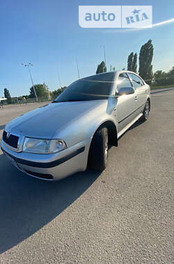 Ліфтбек Skoda Octavia 2001 в Харкові