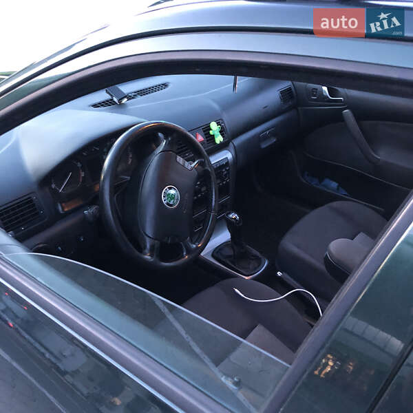Універсал Skoda Octavia 2002 в Львові