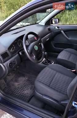 Универсал Skoda Octavia 2004 в 