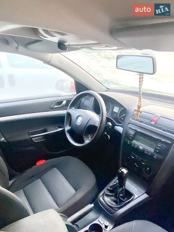 Универсал Skoda Octavia 2008 в Лозовой