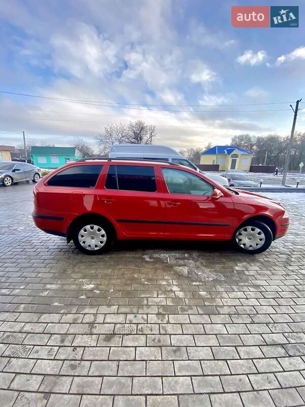 Универсал Skoda Octavia 2008 в Лозовой