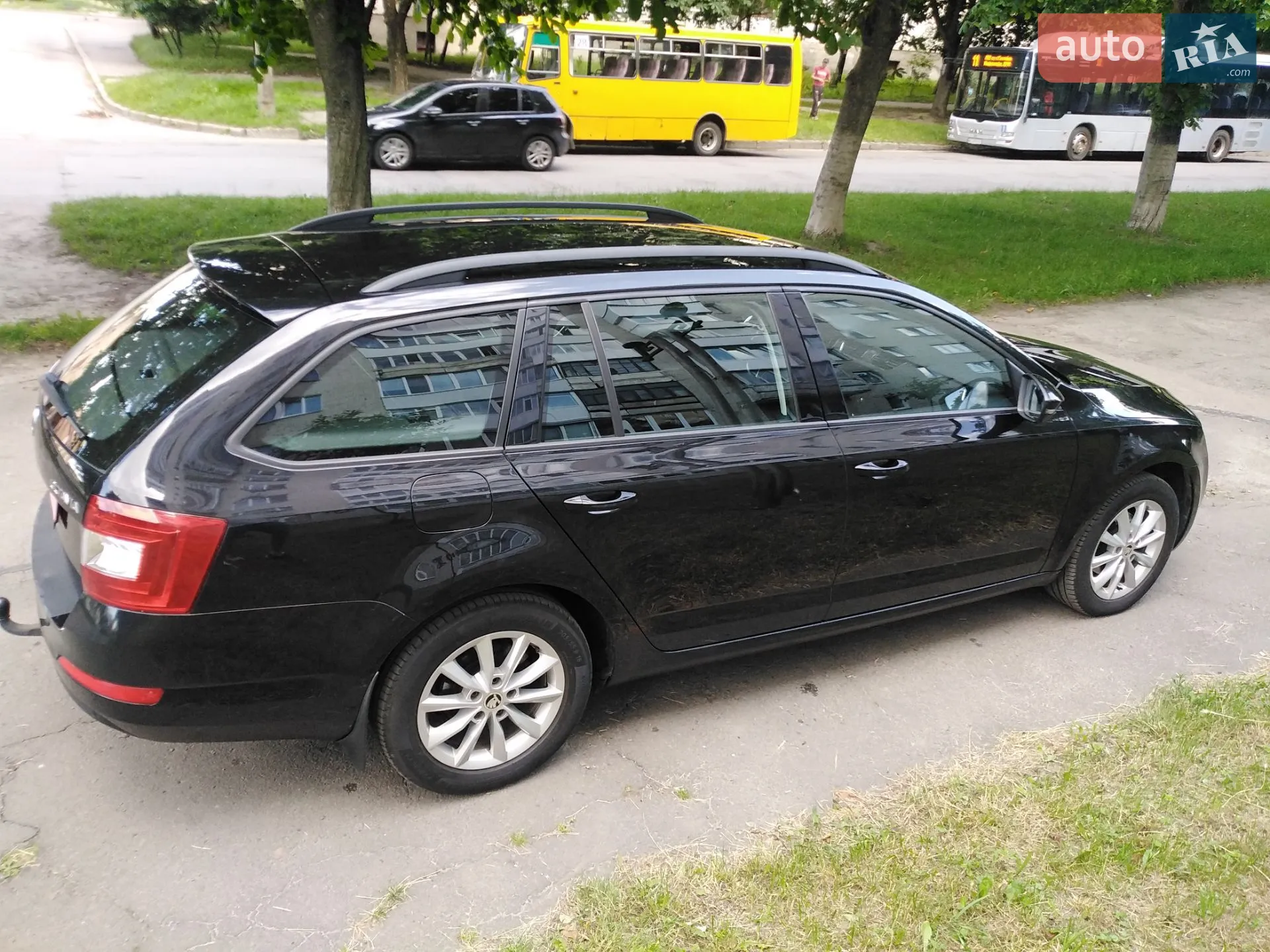 2016 Skoda Octavia - мініатюра 2