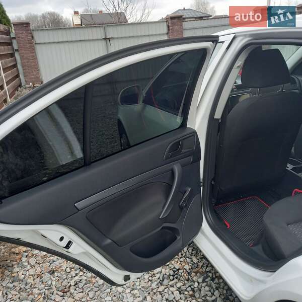 Ліфтбек Skoda Octavia 2012 в Києві