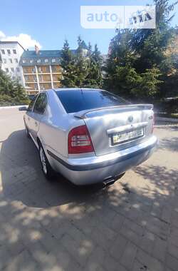 Ліфтбек Skoda Octavia 2010 в 