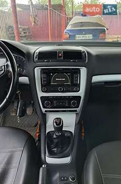 Универсал Skoda Octavia 2011 в 