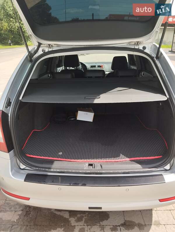 Універсал Skoda Octavia 2012 в Сколе